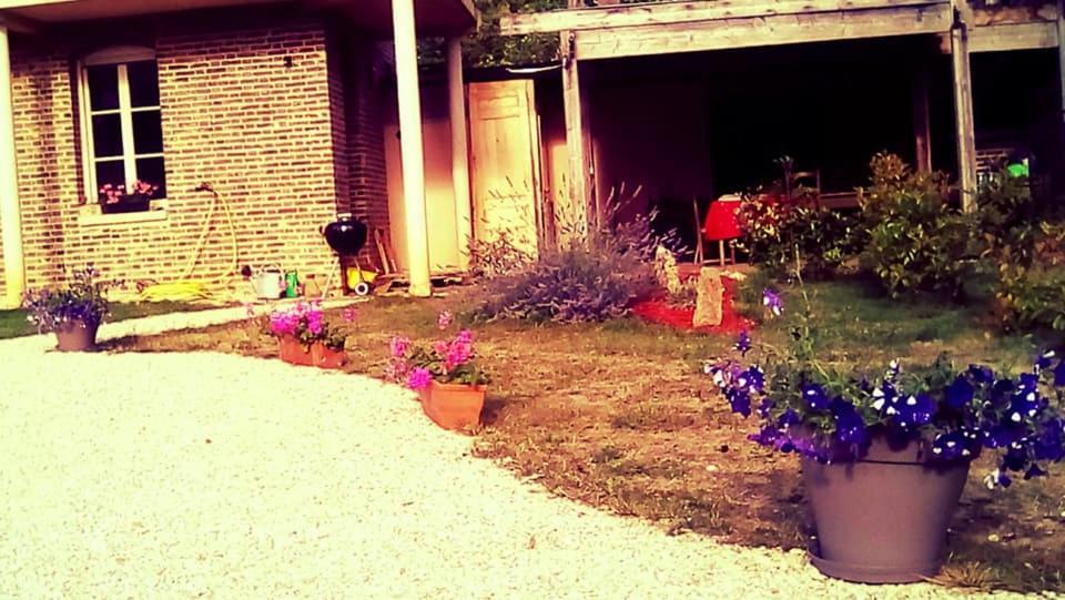 Les Gites Du Lavoir Villemoiron-en-Othe Esterno foto